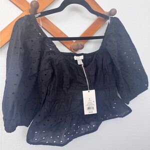a new day Black Eyelet Puff Sleeve peplum NWT